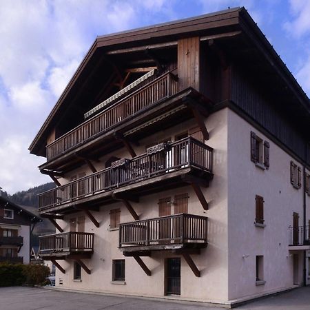 Warm 2-Bedroom Apartment Near The Tourist Office Megeve Exterior photo